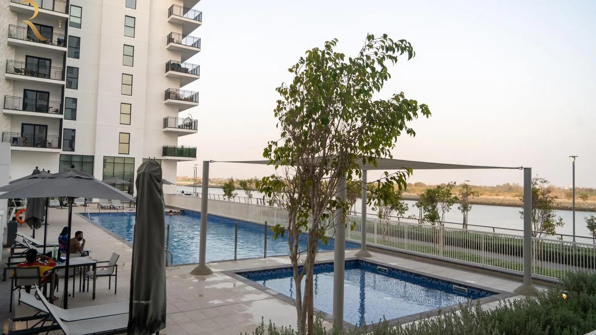 Cowboy Charm 1Br Apartment On Yas Island Abu Dabi 0*,
