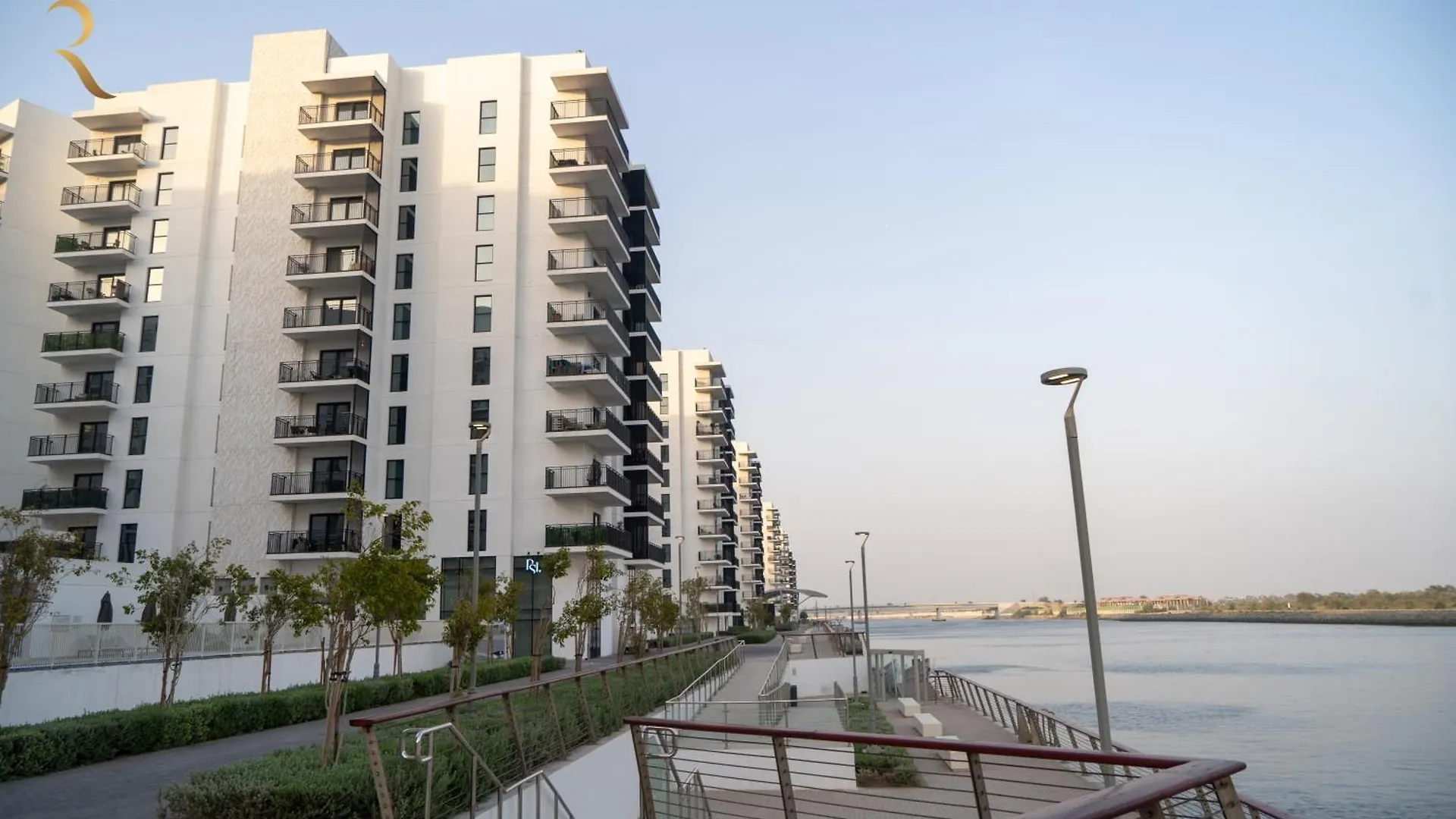 Cowboy Charm 1Br Apartment On Yas Island Abu Dabi
