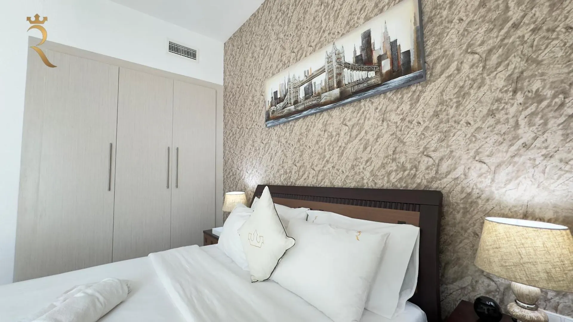 Cowboy Charm 1Br Apartment On Yas Island Abu Dabi
